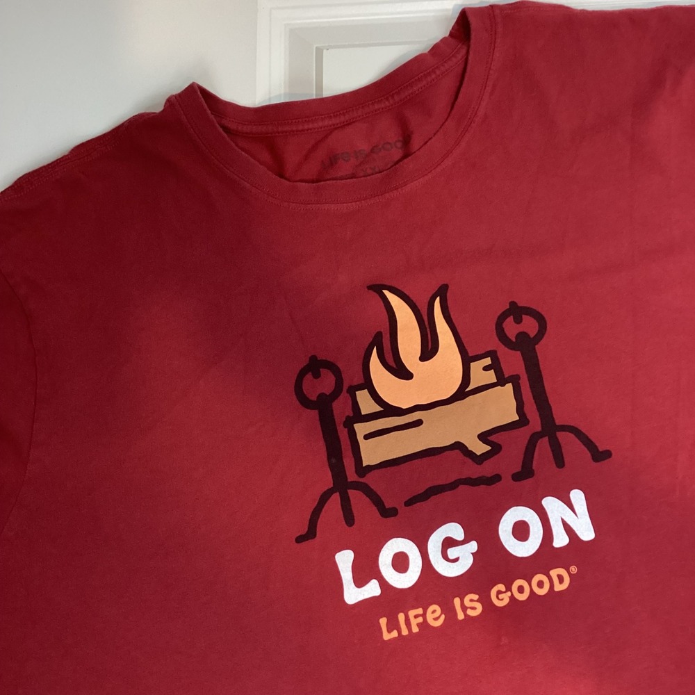 Life is Good Mens XXL Red Log On Campfire Graphic Long Sleeve Crusher Tee Shirt